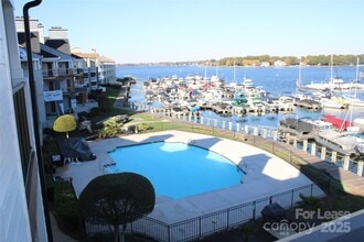 Building Photo - 18749 Vineyard Point Ln