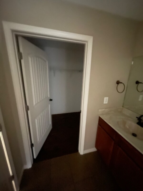 Building Photo - 228 Vanover Ln