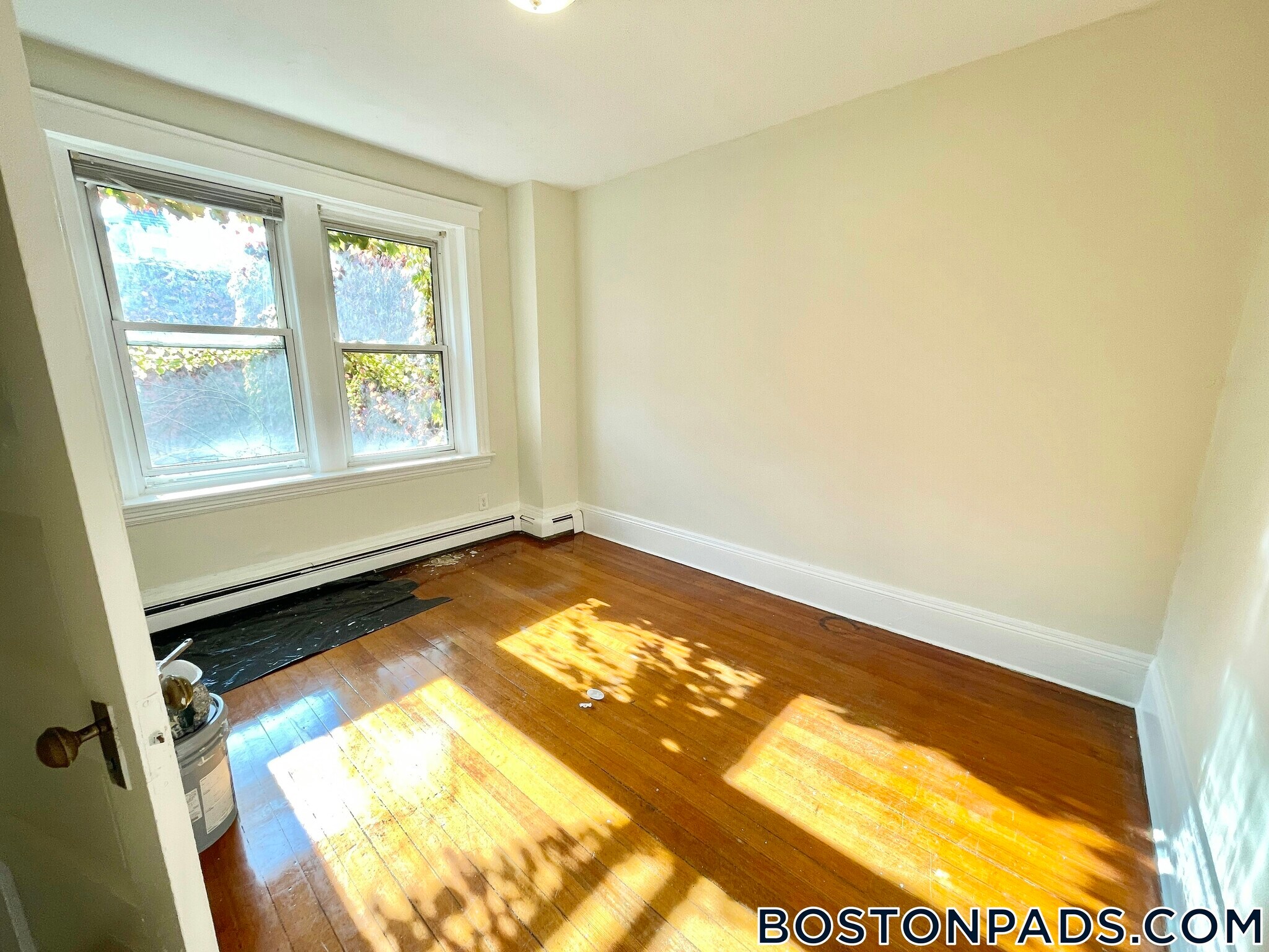 Building Photo - 208 Winthrop Rd