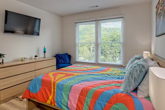 Building Photo - 122 Cannon St