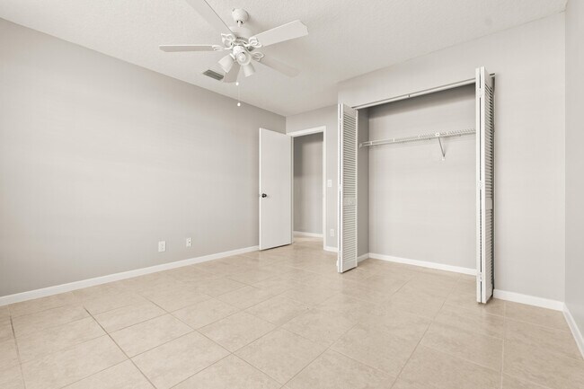 Building Photo - 1209 Pine Sage Cir