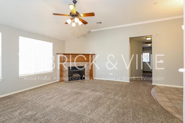 Building Photo - 4924 Sunny Ct