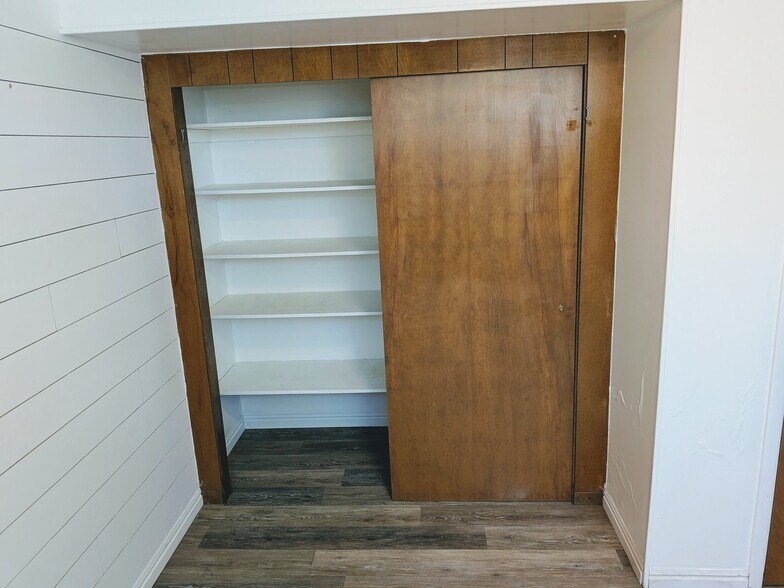 Building Photo - 1454 S 320 E