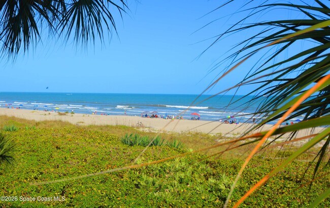 Building Photo - 8500 Ridgewood Ave