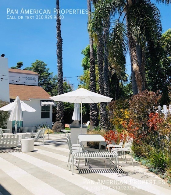 Building Photo - 5136 E Livingston Dr