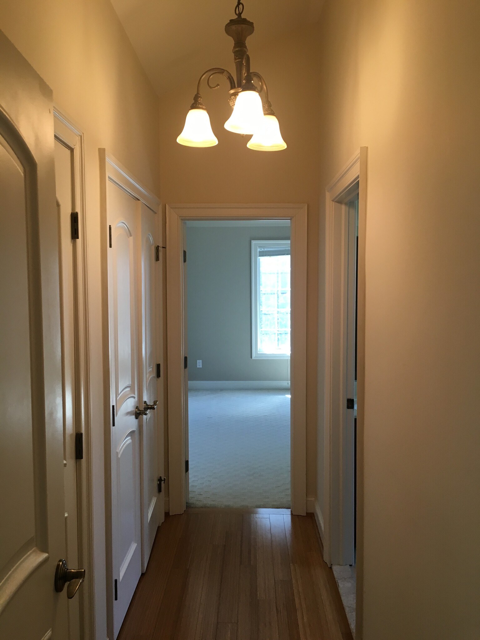 Building Photo - 48725 Spring Ridge Rd