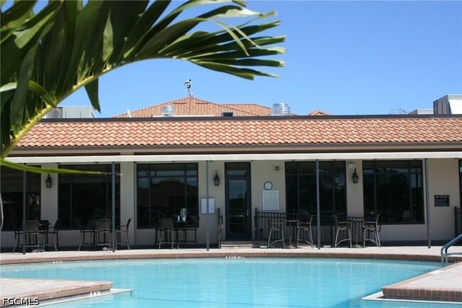 Building Photo - 2300 Valparaiso Blvd