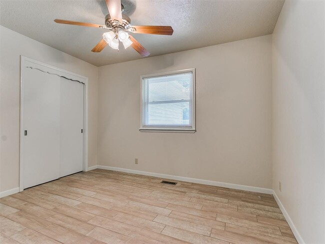 Building Photo - 1507 Avondale Dr