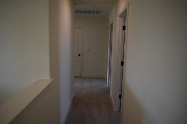 Building Photo - 4649 Jema Wy