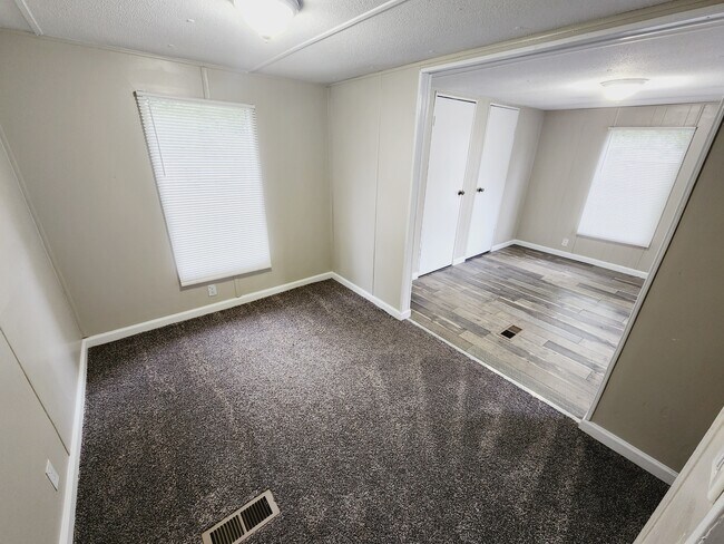 Building Photo - 6108 Little Madison Way
