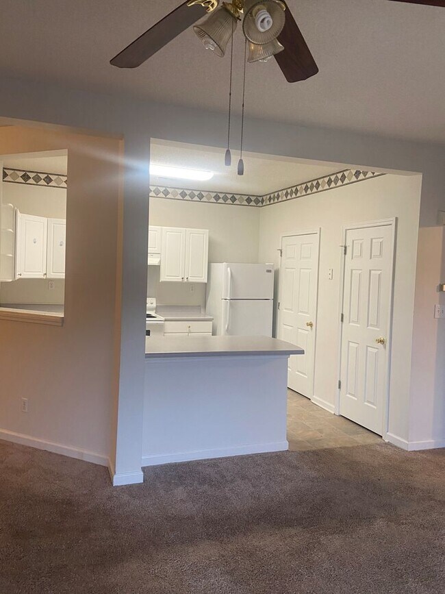 Building Photo - Wexford Condominiums, Anderson, SC
