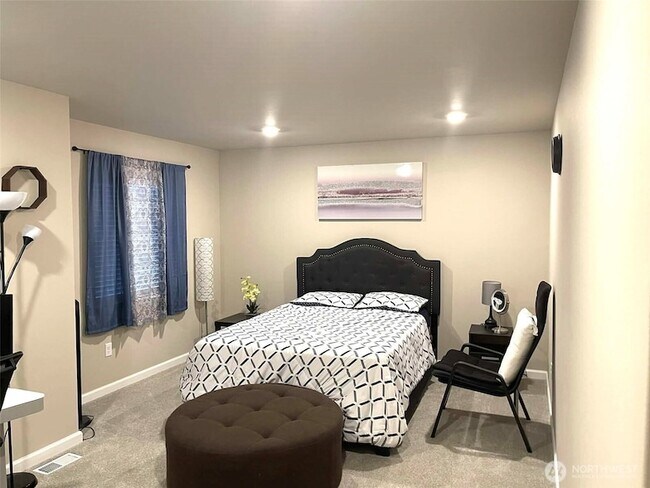 Building Photo - 20511 SE 256th St