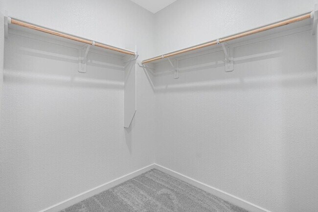 Building Photo - 9735 Bixby Crk Dr