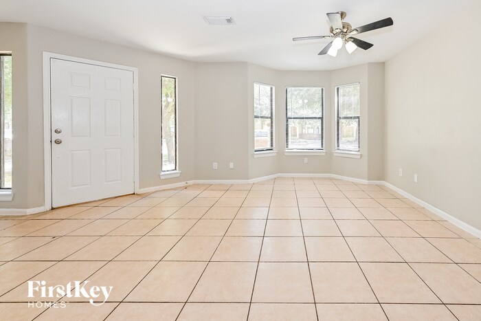 Building Photo - 2923 La Estancia Ln