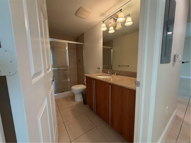 Building Photo - 610 Clematis St