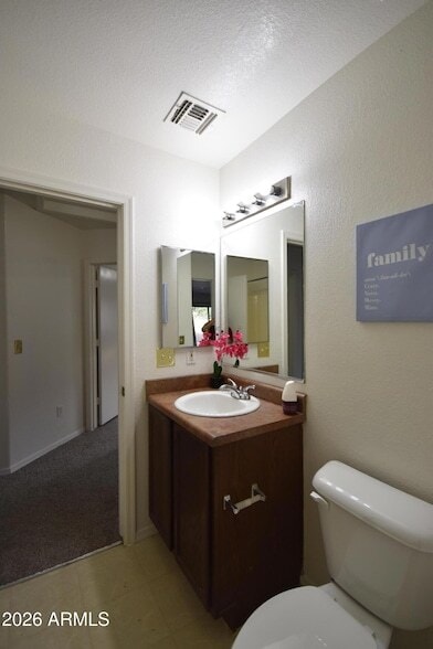 Building Photo - 2404 W Roeser Rd