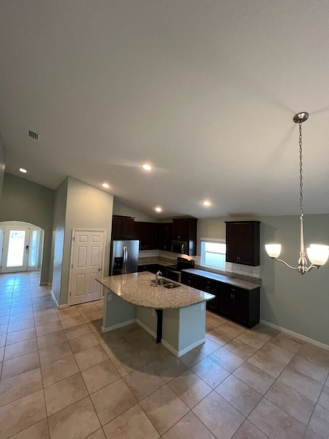 Building Photo - Sawgrass Lakes Home