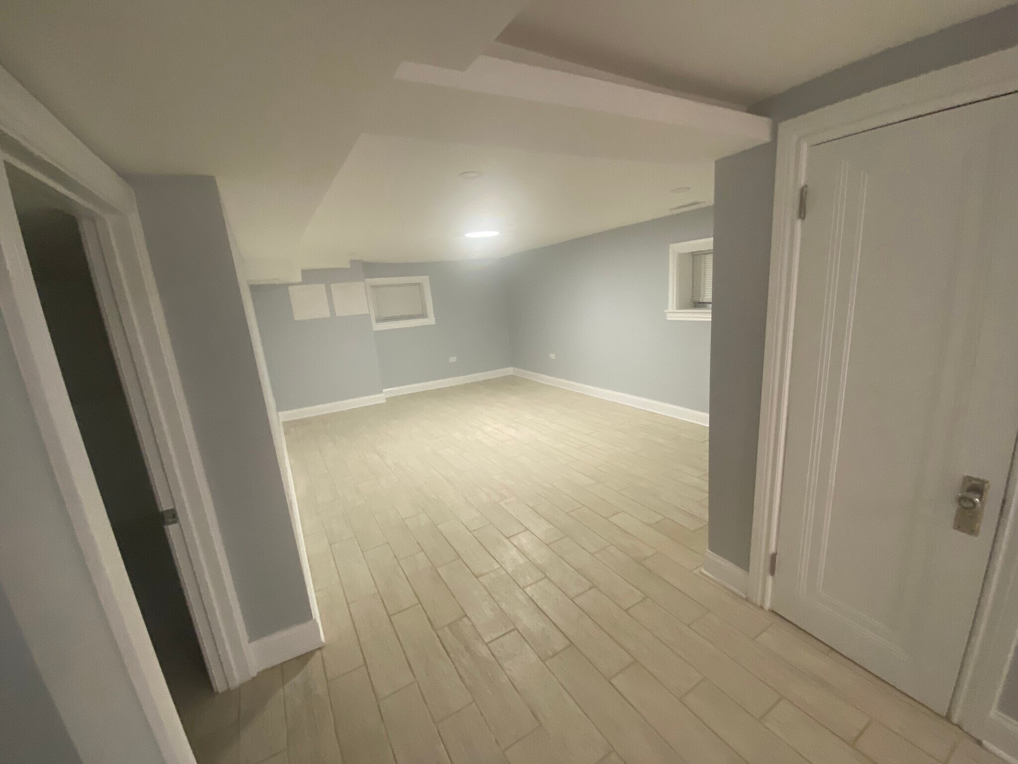 Living Room/Dining Area - 6079 N Albany Ave