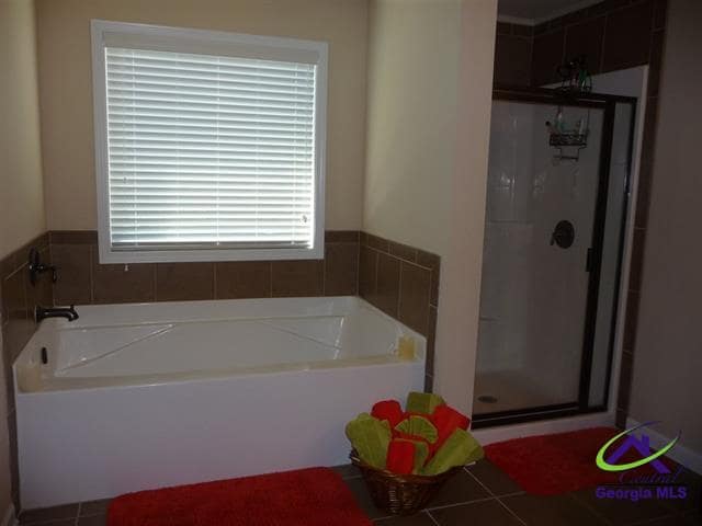 Building Photo - 204 Baxter Dr