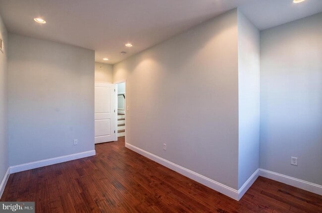 Building Photo - 2340 Greenwich St