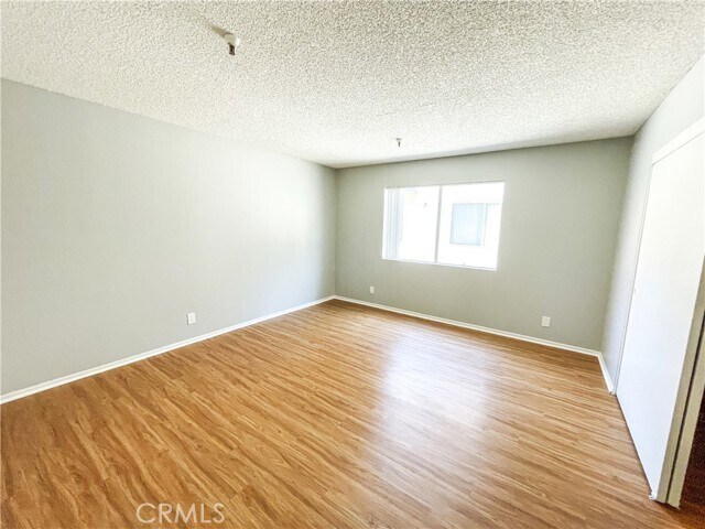 Building Photo - 13535 Yukon Ave