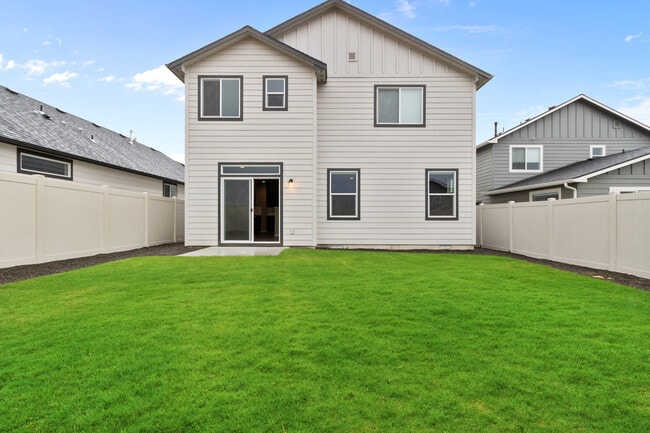 Building Photo - 2050 Tugela Falls St