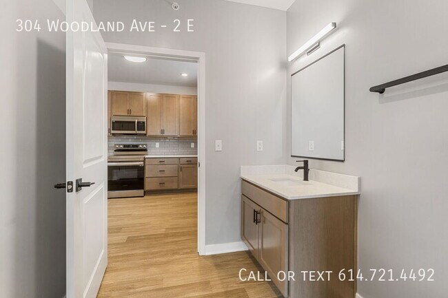 Building Photo - 304 Woodland Ave