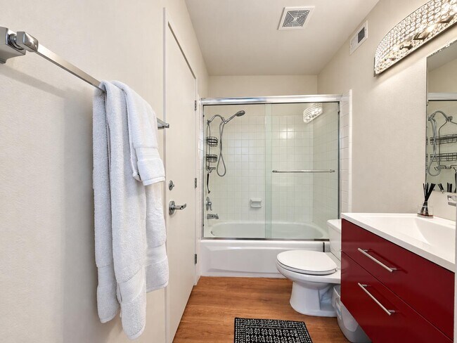 Building Photo - 72477 Rolling Knoll Dr