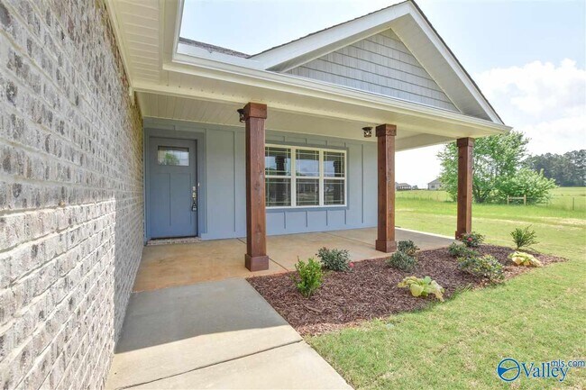 Building Photo - 147 Stafford Rd