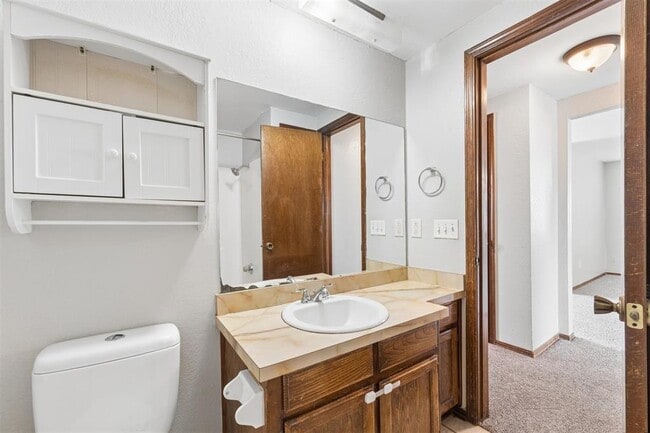 Building Photo - 2905 SW 82nd St