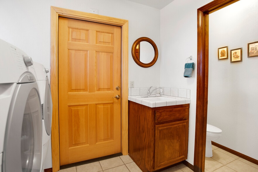 Laundry Room & Bath - 16362 Kamana Rd