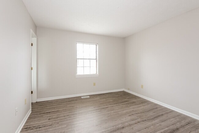 Building Photo - 9124 Lansburgh Ct