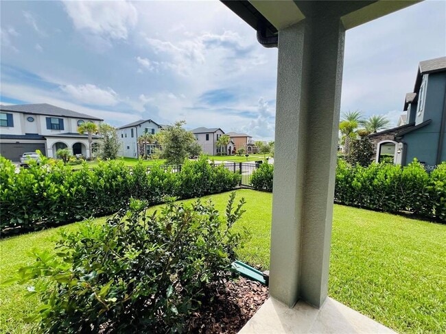 Building Photo - 4567 Tivoli Dr