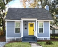 Building Photo - 103 W 54th St