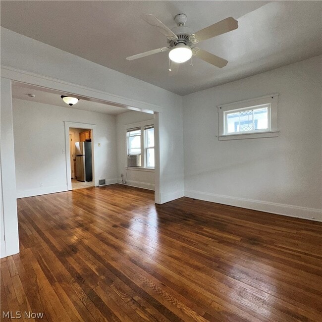 Building Photo - 1275 Clifton Prado