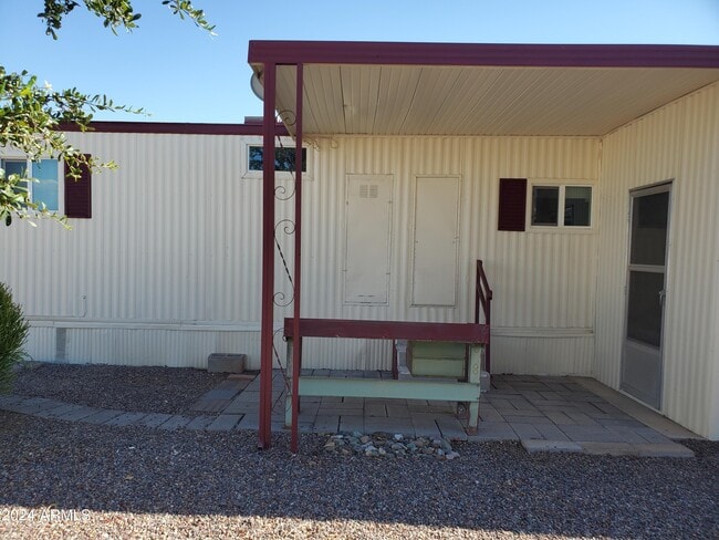 Building Photo - 2650 W Union Hills Dr