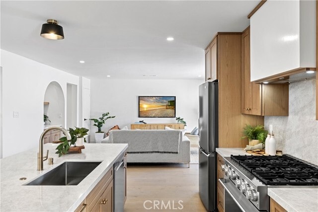 Building Photo - 27351 Vista Azul