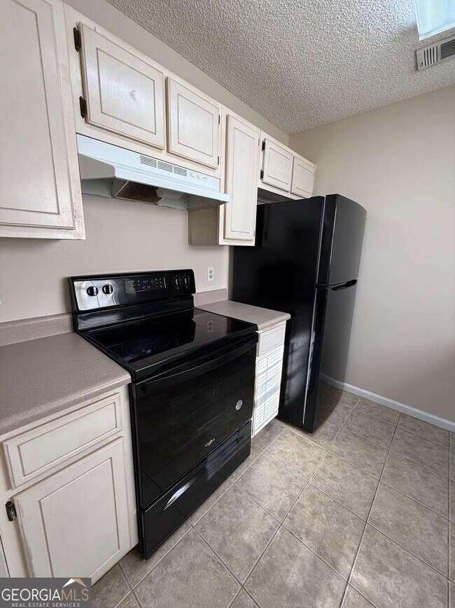 Building Photo - 16 Sapelo Dr