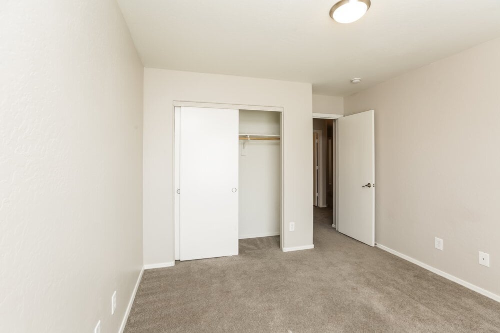 Building Photo - 15188 W Monroe St