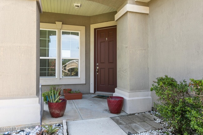 Building Photo - 3315 Ridgeview Dr