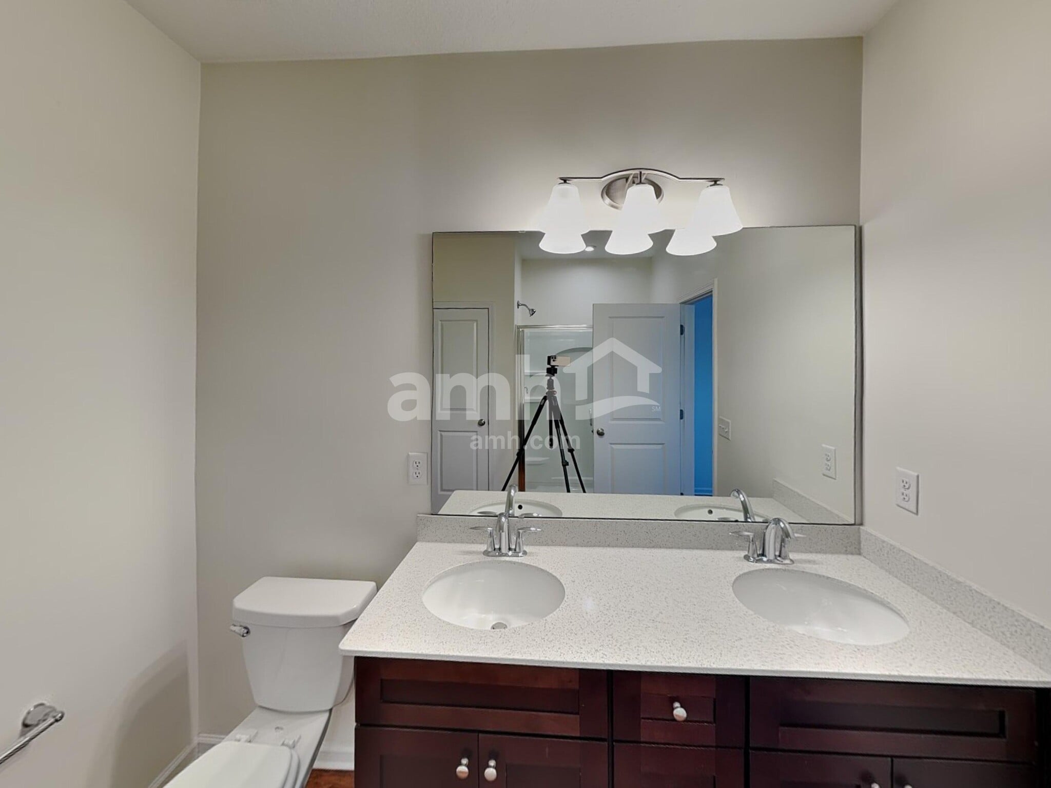 Building Photo - 8116 Golden Bamboo Dr
