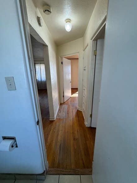 Building Photo - 2113 Madeira Dr NE