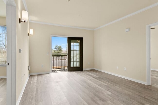Building Photo - Midtown Village 2 Bed 2 Bath Condo! Available Now! Call Today to Schedule a Tour!
