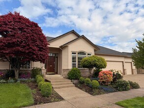 Building Photo - 3- Bedroom home in Hayden Bridge