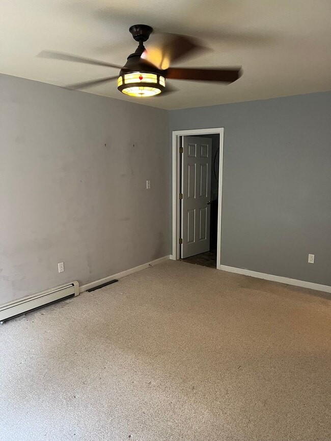 Building Photo - Private 3/4 BR 2.5Ba in Forestdale area of Sandwhich