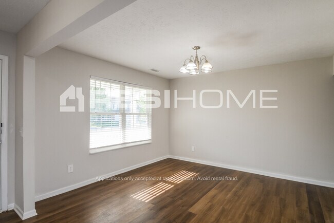 Building Photo - HOME FOR RENT!!