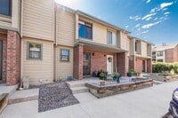 Building Photo - 3646 S Depew St