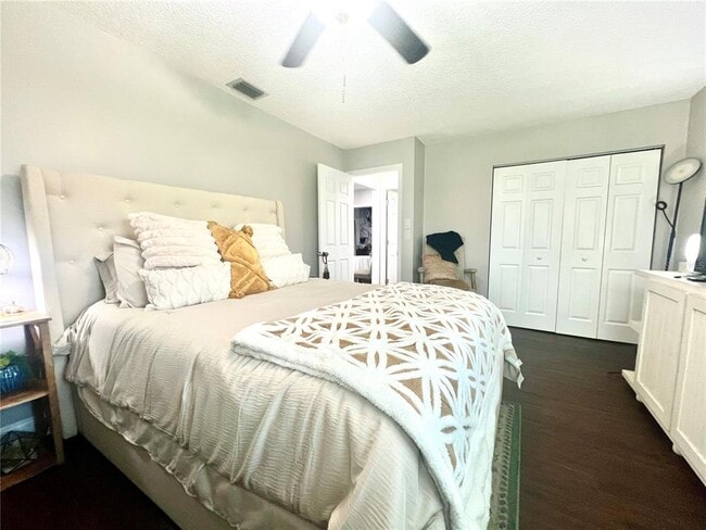 Building Photo - 945 Chevy Chase St NW