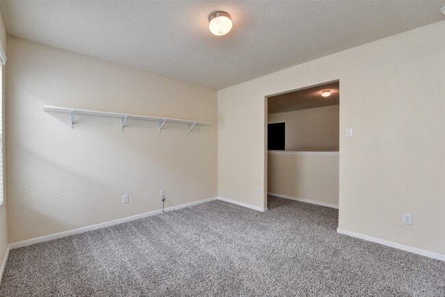 Building Photo - 3223 Zephyr Glen Way