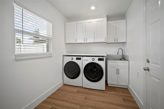 Building Photo - 7717 W Powhatan Ave